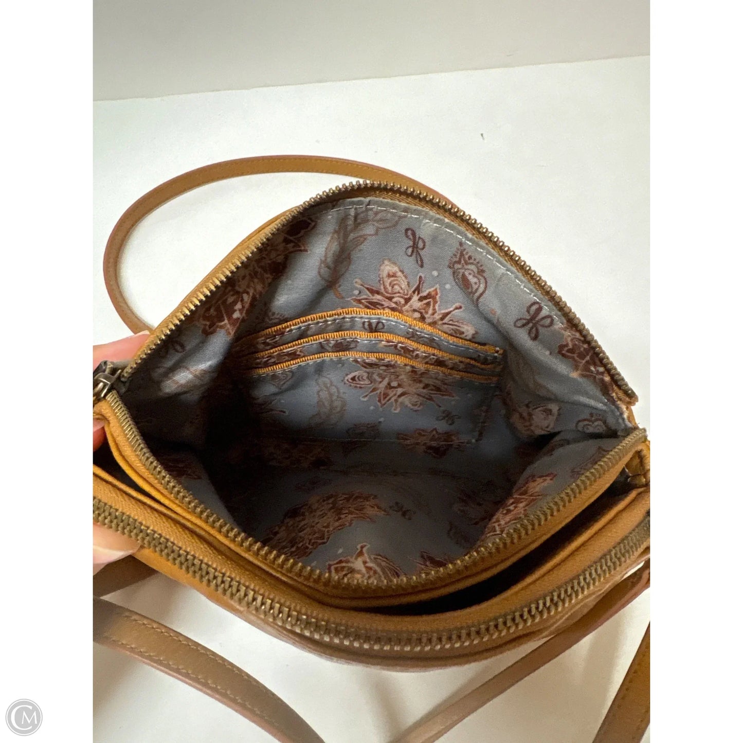 Crossbody By Hobo Intl, Size: Small