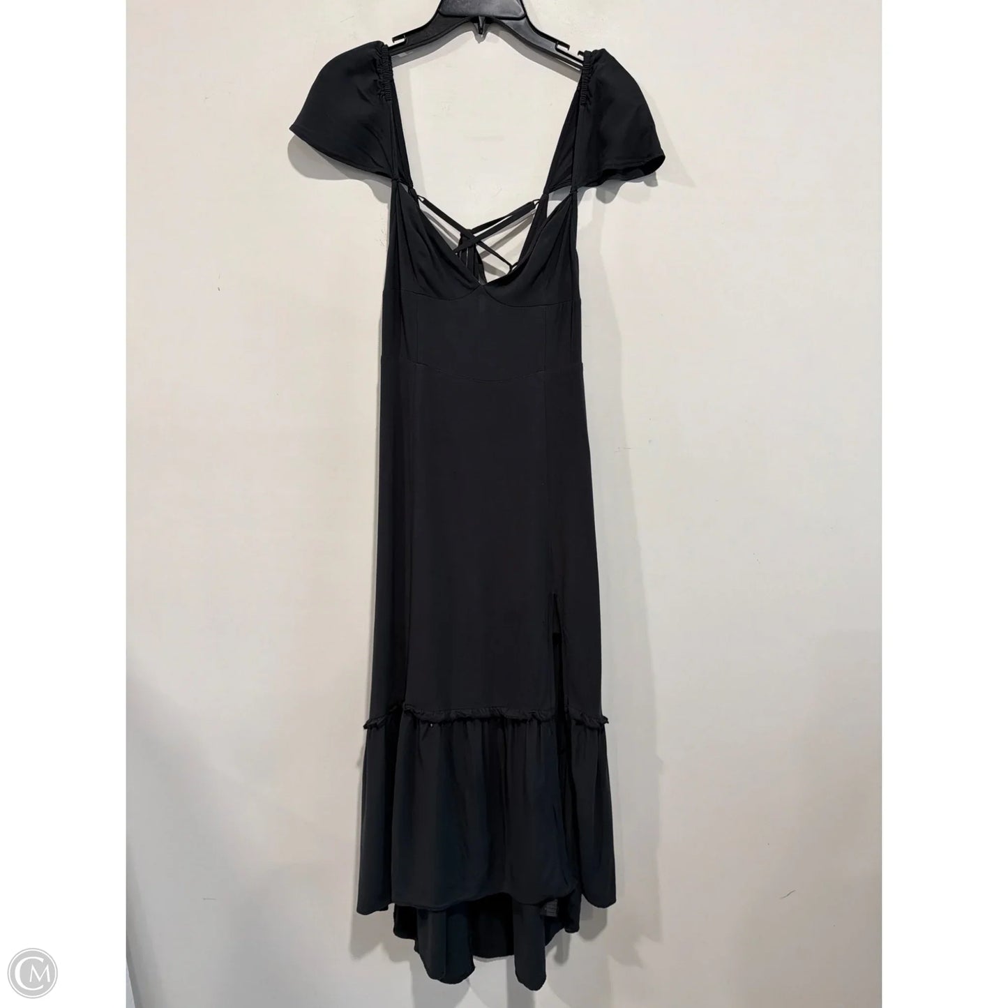 Dress Casual Maxi By Urban Outfitters In Grey, Size: S