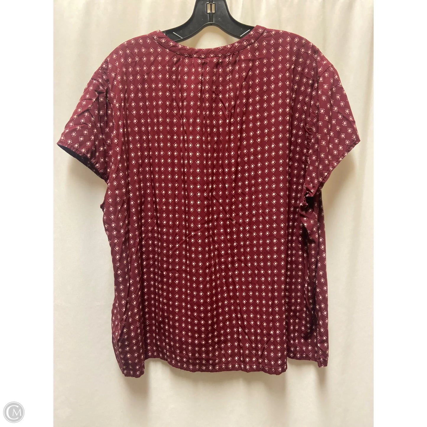 Top Short Sleeve By Old Navy In Maroon, Size: Xxl