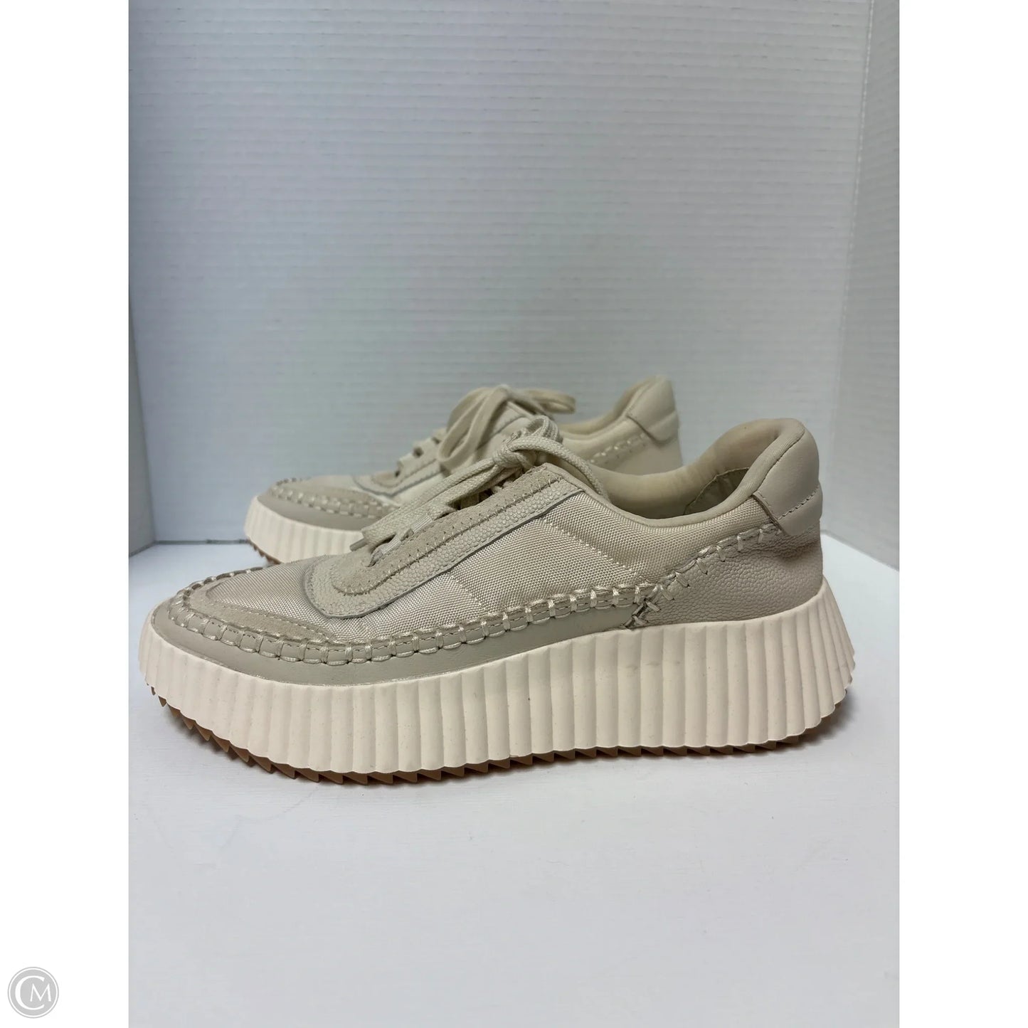 Shoes Sneakers Platform By Dolce Vita In Beige, Size: 6.5