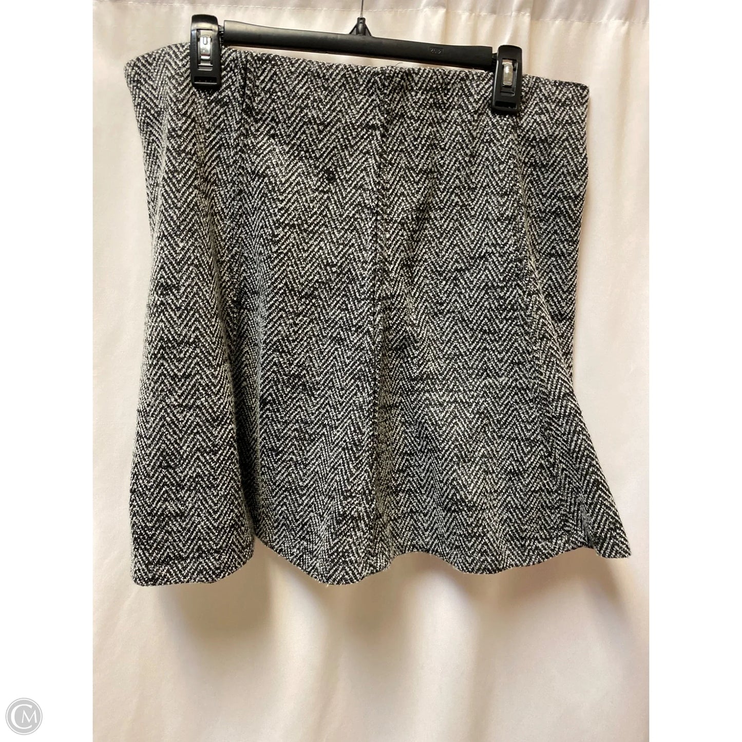 Skirt Mini & Short By Loft In Grey, Size: L