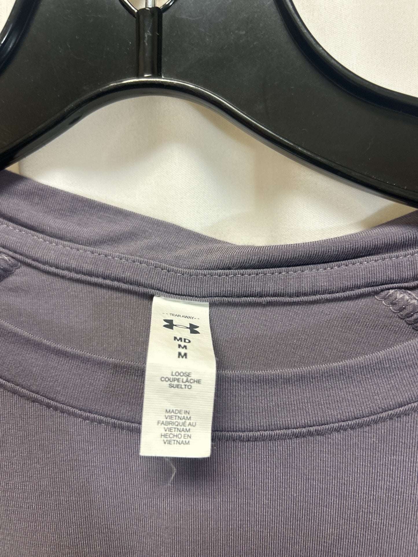 Athletic Top Long Sleeve Crewneck By Under Armour  Size: M