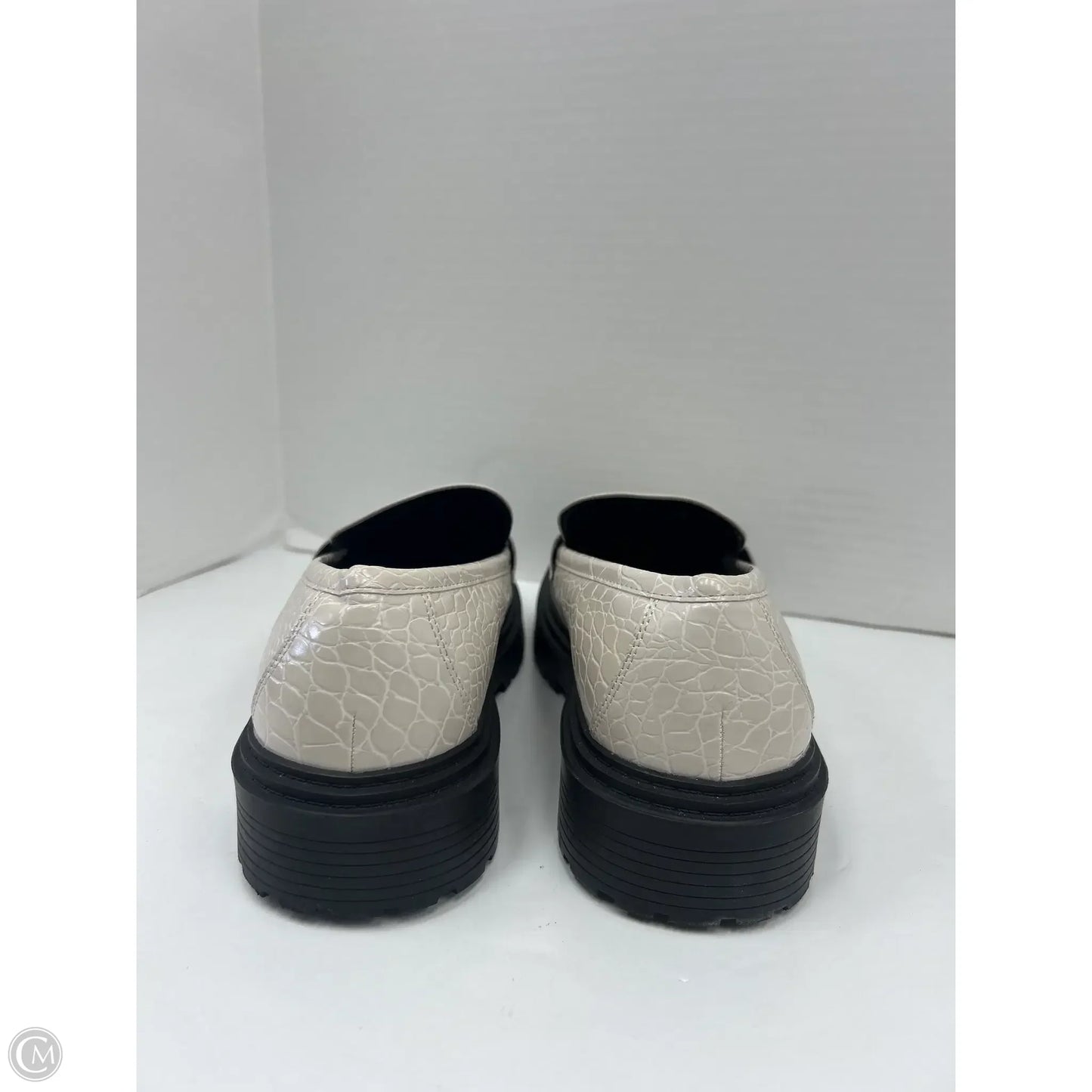 Shoes Flats By Fashion To Figure In Cream, Size: 10
