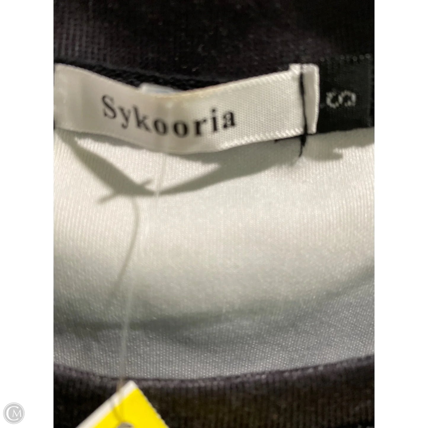 Sweater By Clothes Mentor In Black, Size: S