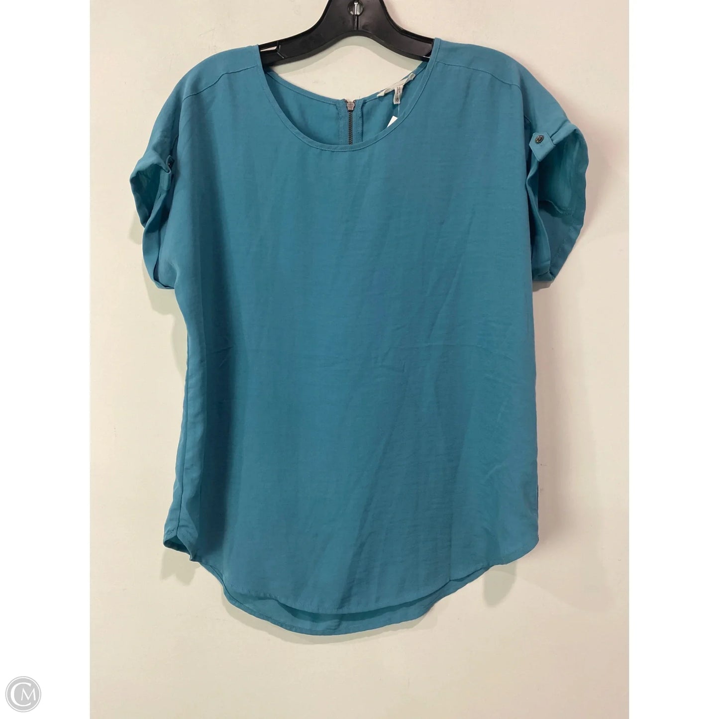Top Short Sleeve By Maurices In Teal, Size: Xs