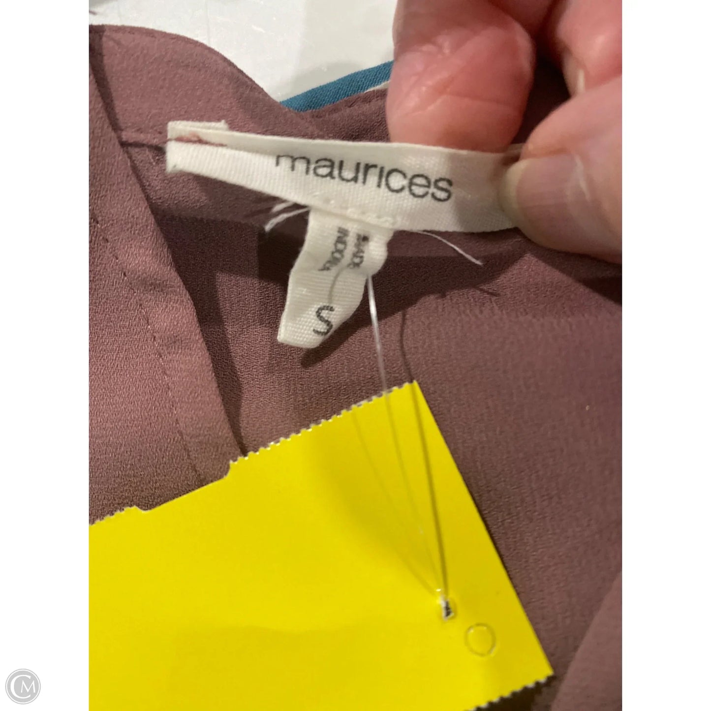 Top Short Sleeve By Maurices In Taupe, Size: S