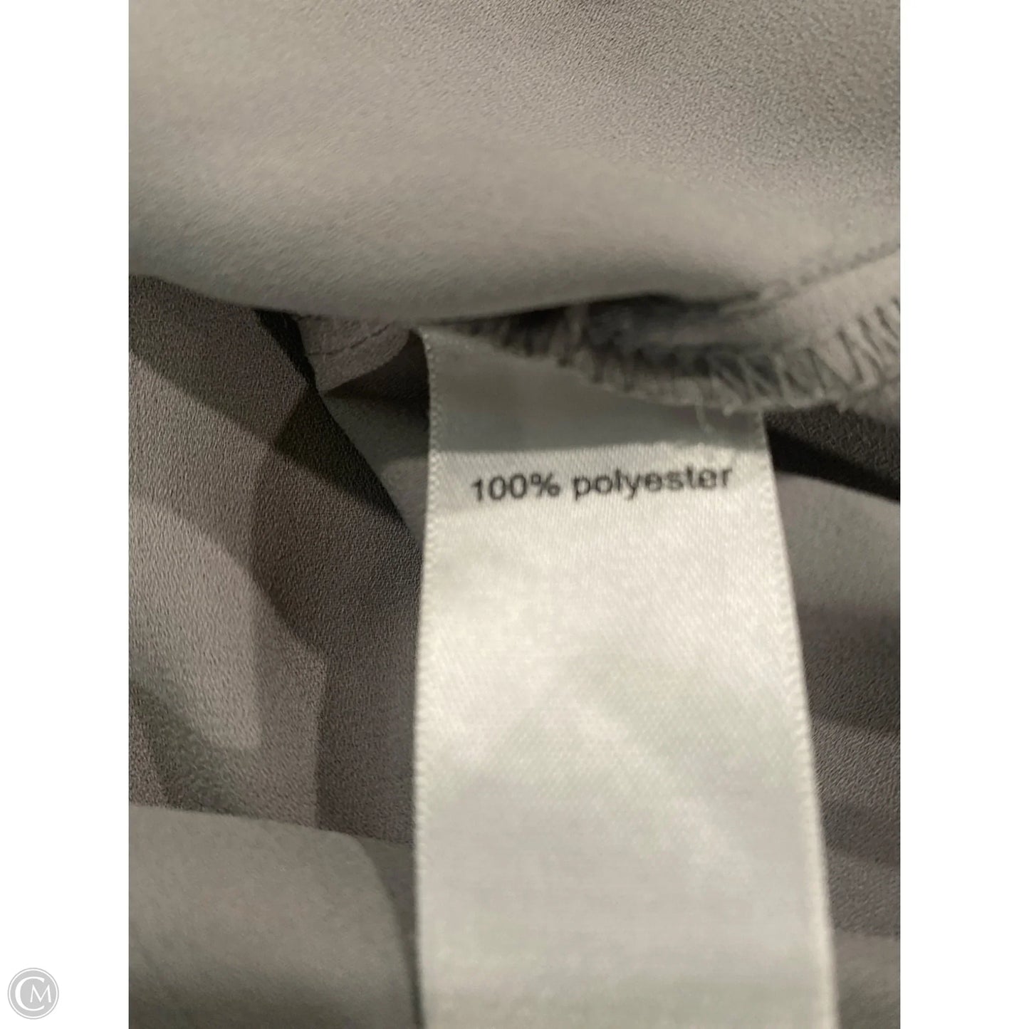 Top Short Sleeve By Maurices In Grey, Size: S