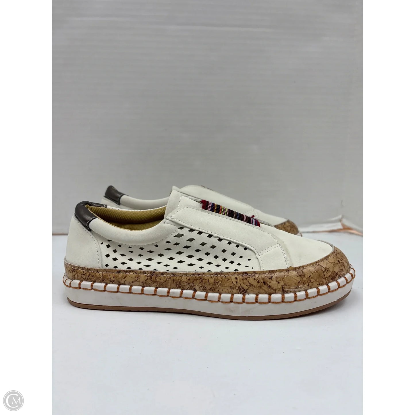 Shoes Flats By Shore In White, Size: 8