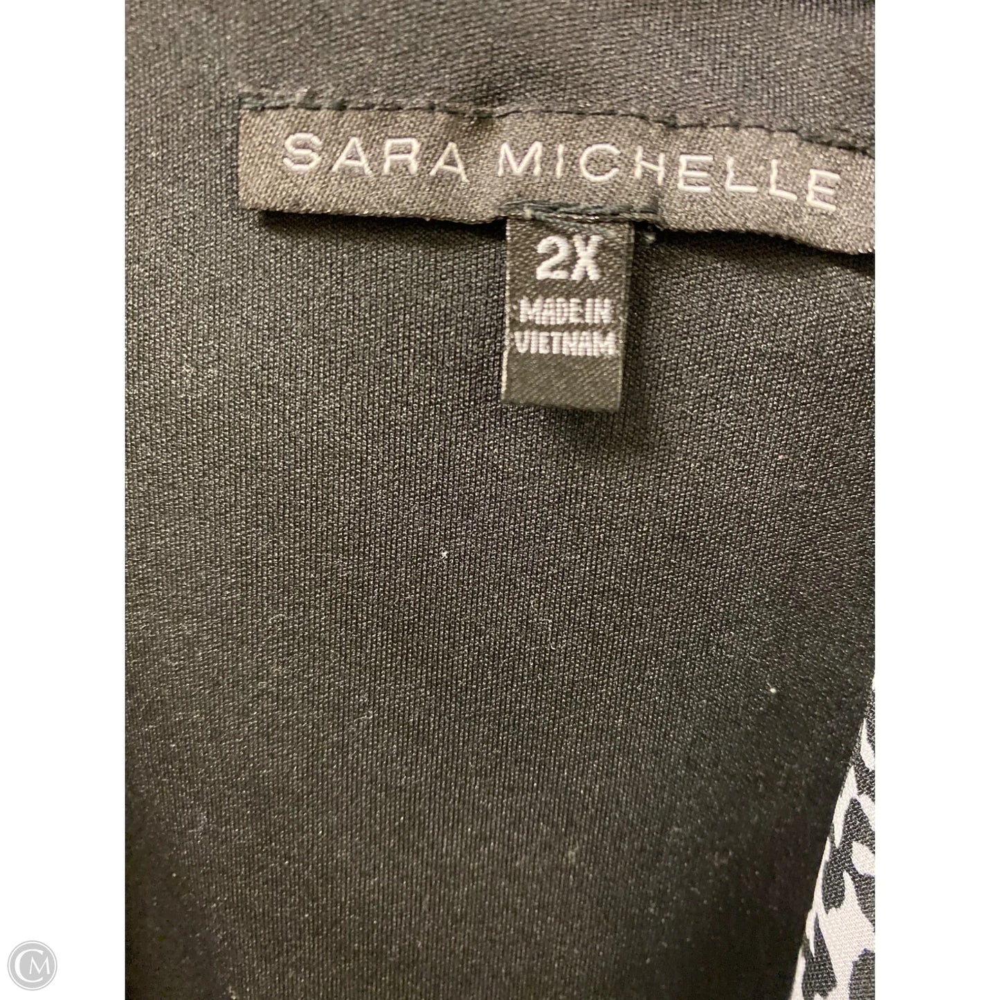 Top Short Sleeve By Clothes Mentor In Black & White, Size: 2x