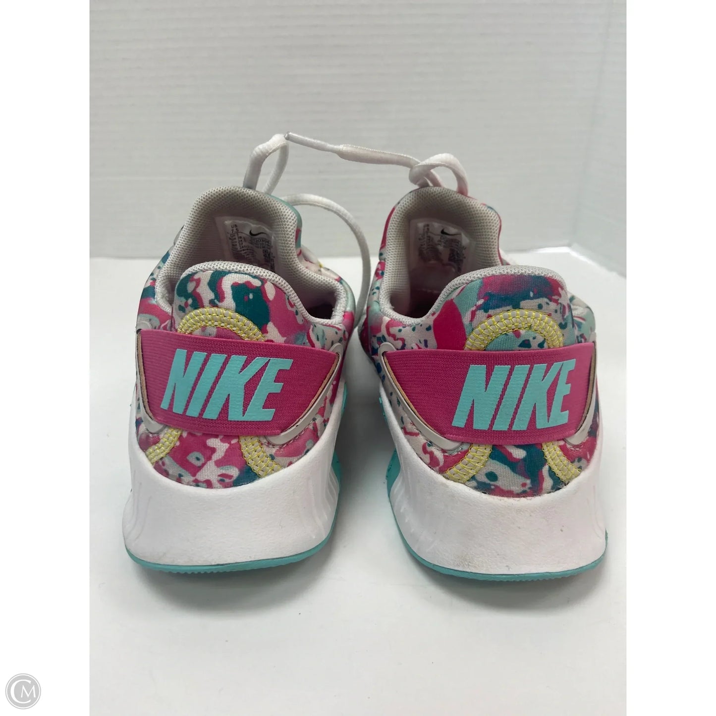 Shoes Athletic By Nike In White, Size: 7.5