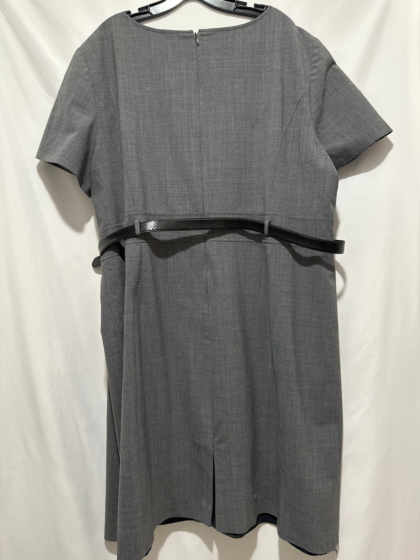 Dress Casual Midi By Alex Marie In Grey, Size: 3x
