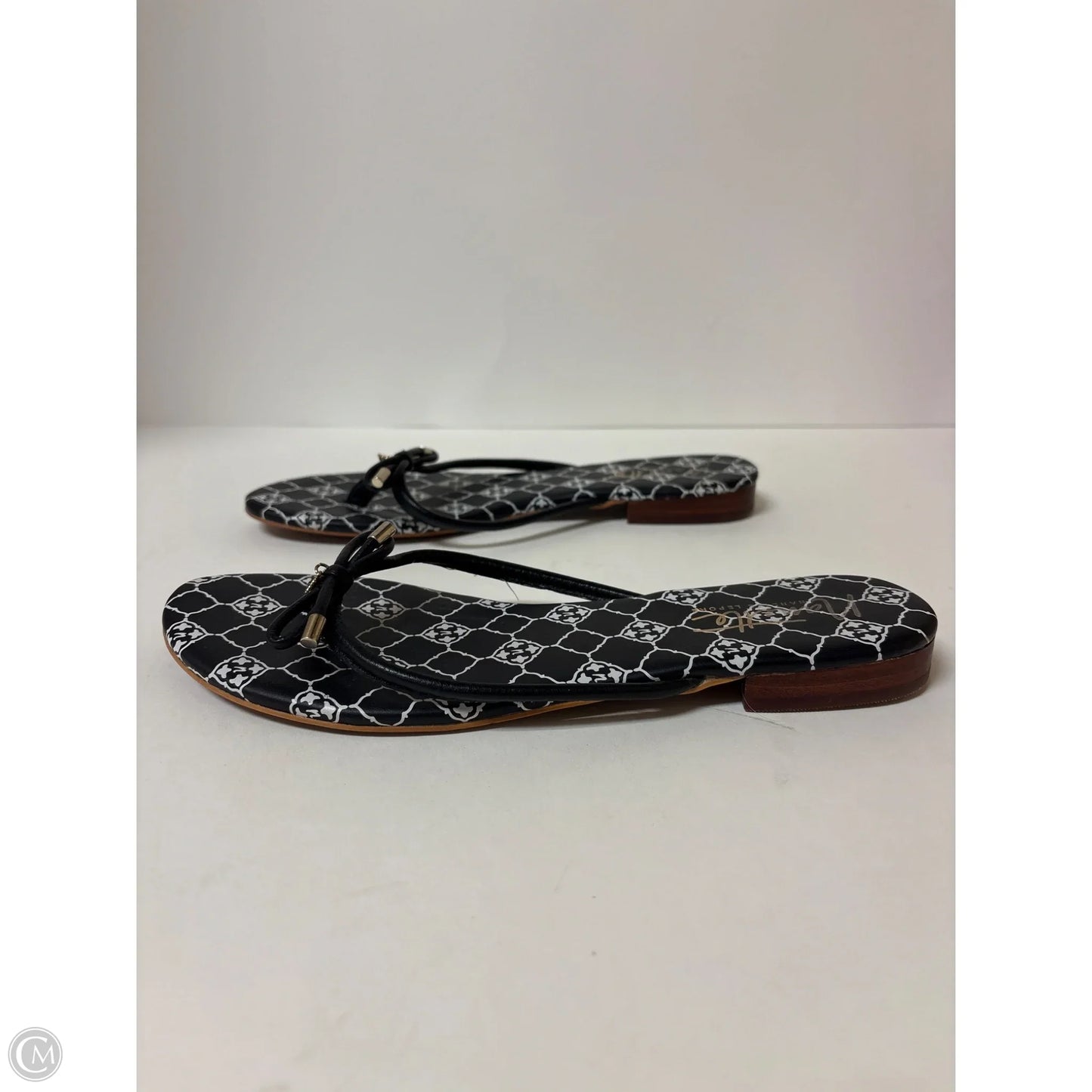 Sandals Flats By Nanette By Nanette Lepore In Black, Size: 9.5