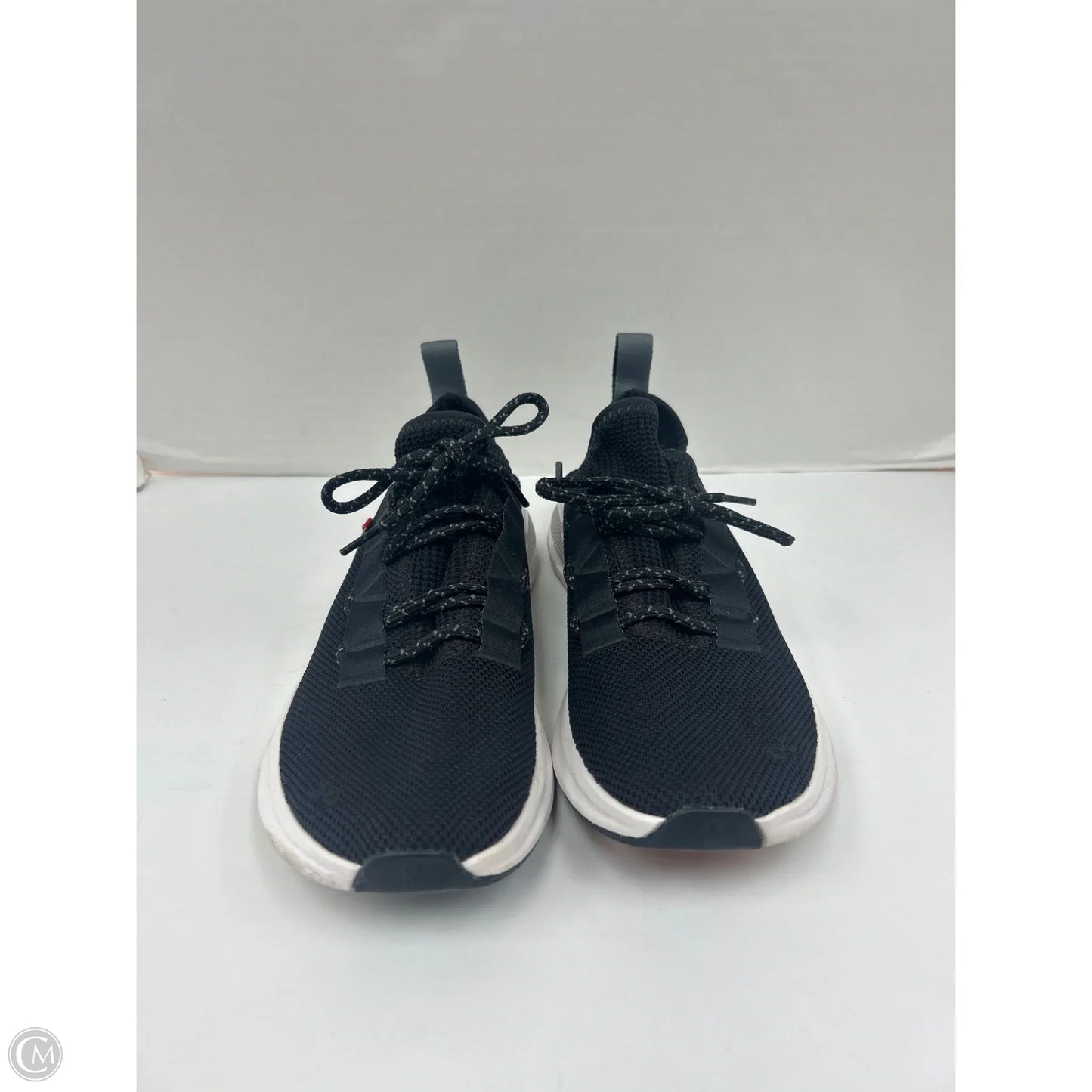 Shoes Athletic By On In Black, Size: 10