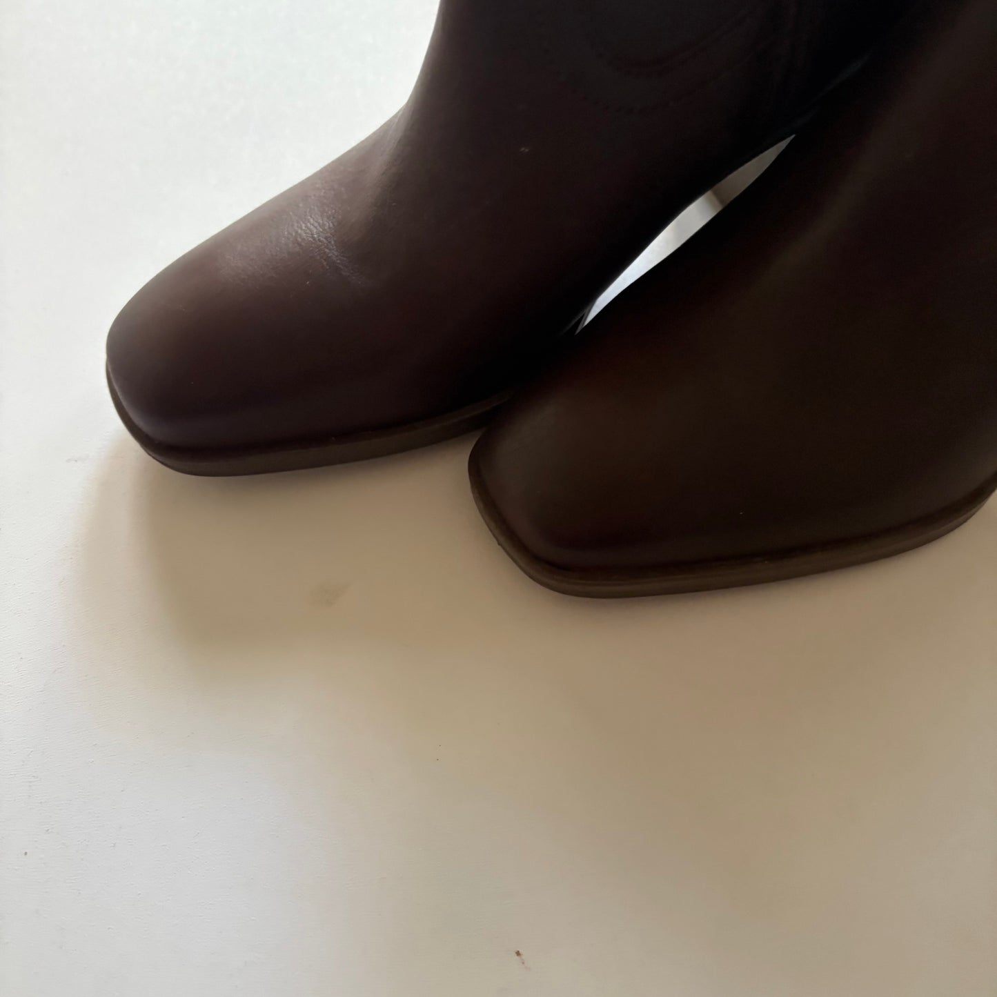 Boots Ankle Heels By Zodiac In Brown, Size: 8.5