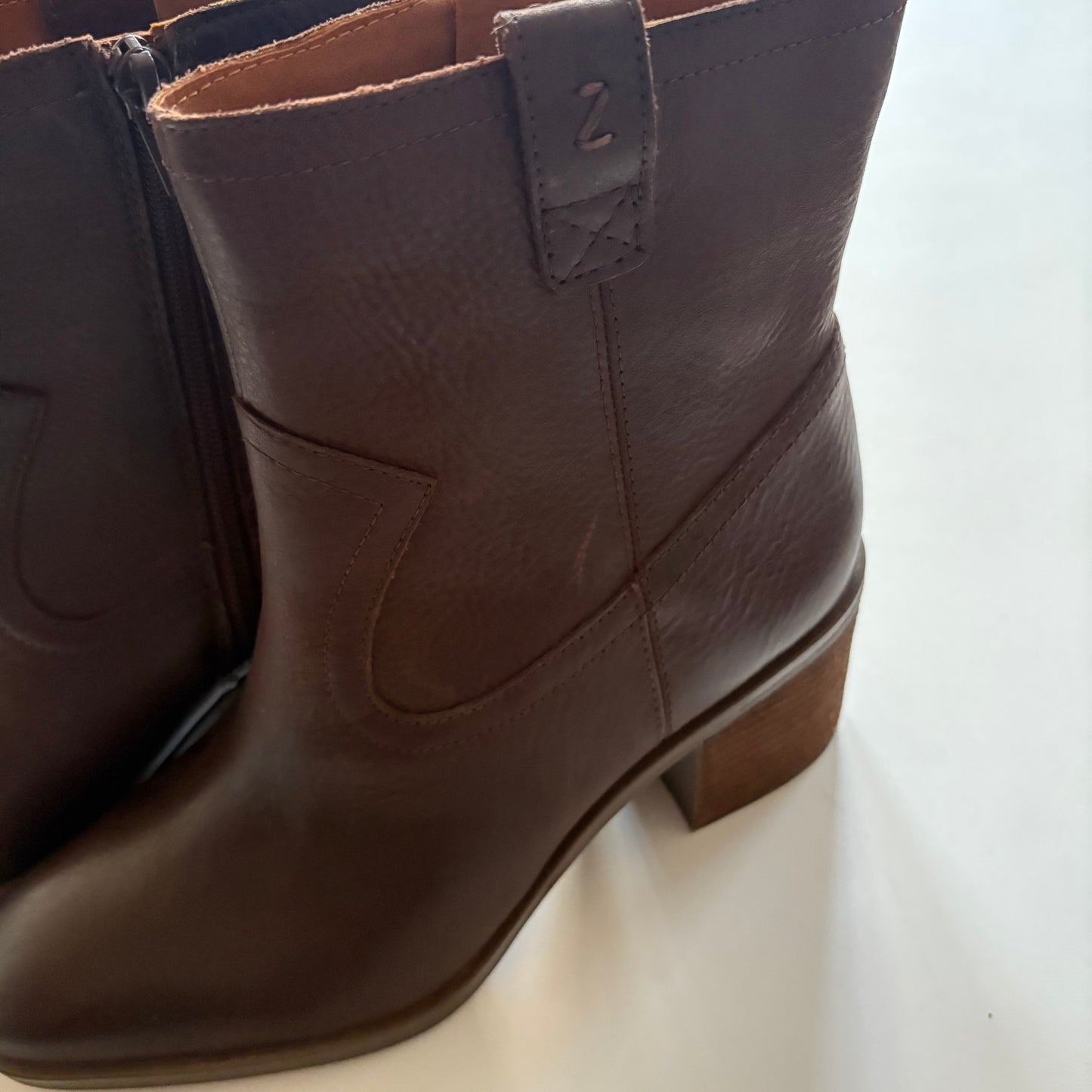 Boots Ankle Heels By Zodiac In Brown, Size: 8.5