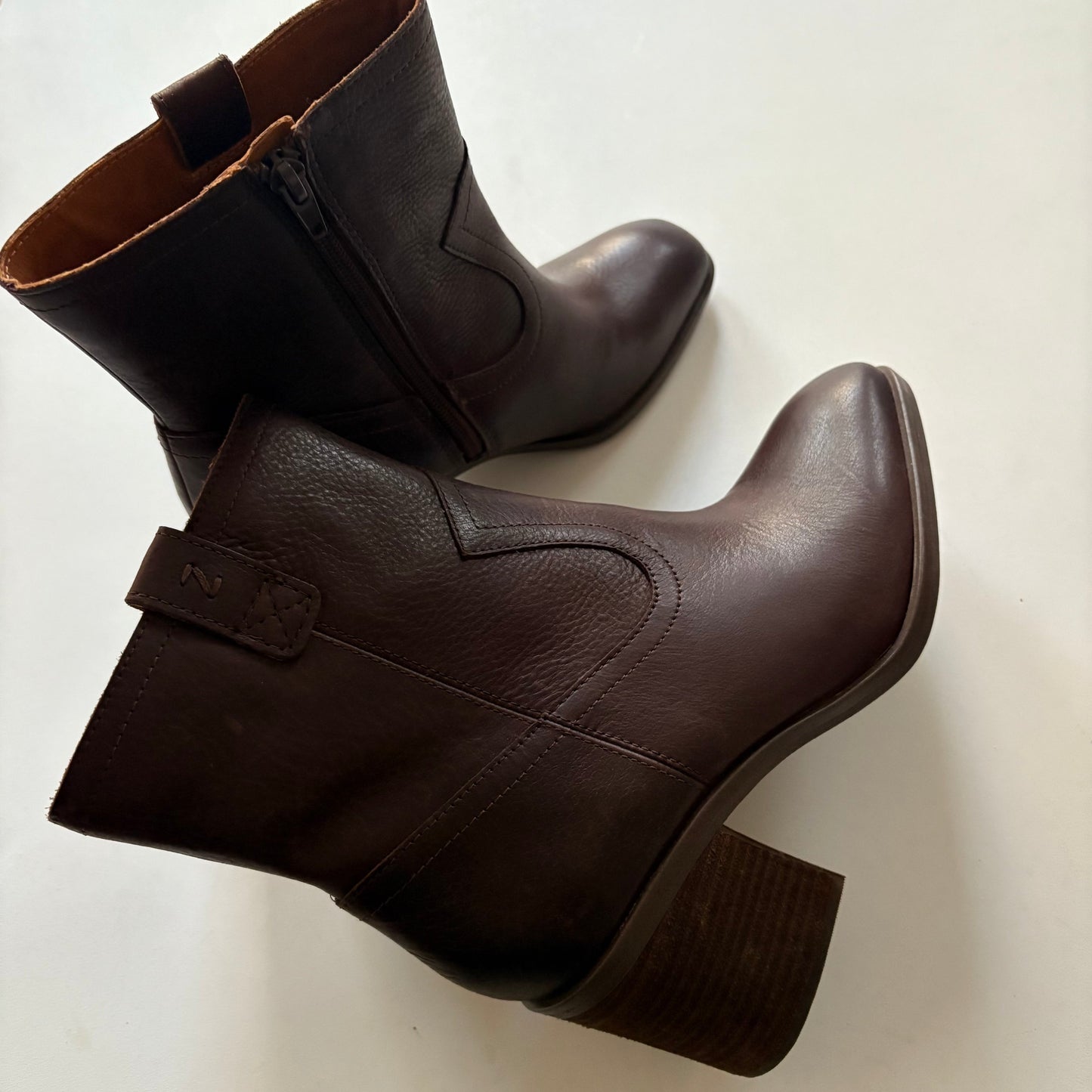 Boots Ankle Heels By Zodiac In Brown, Size: 8.5