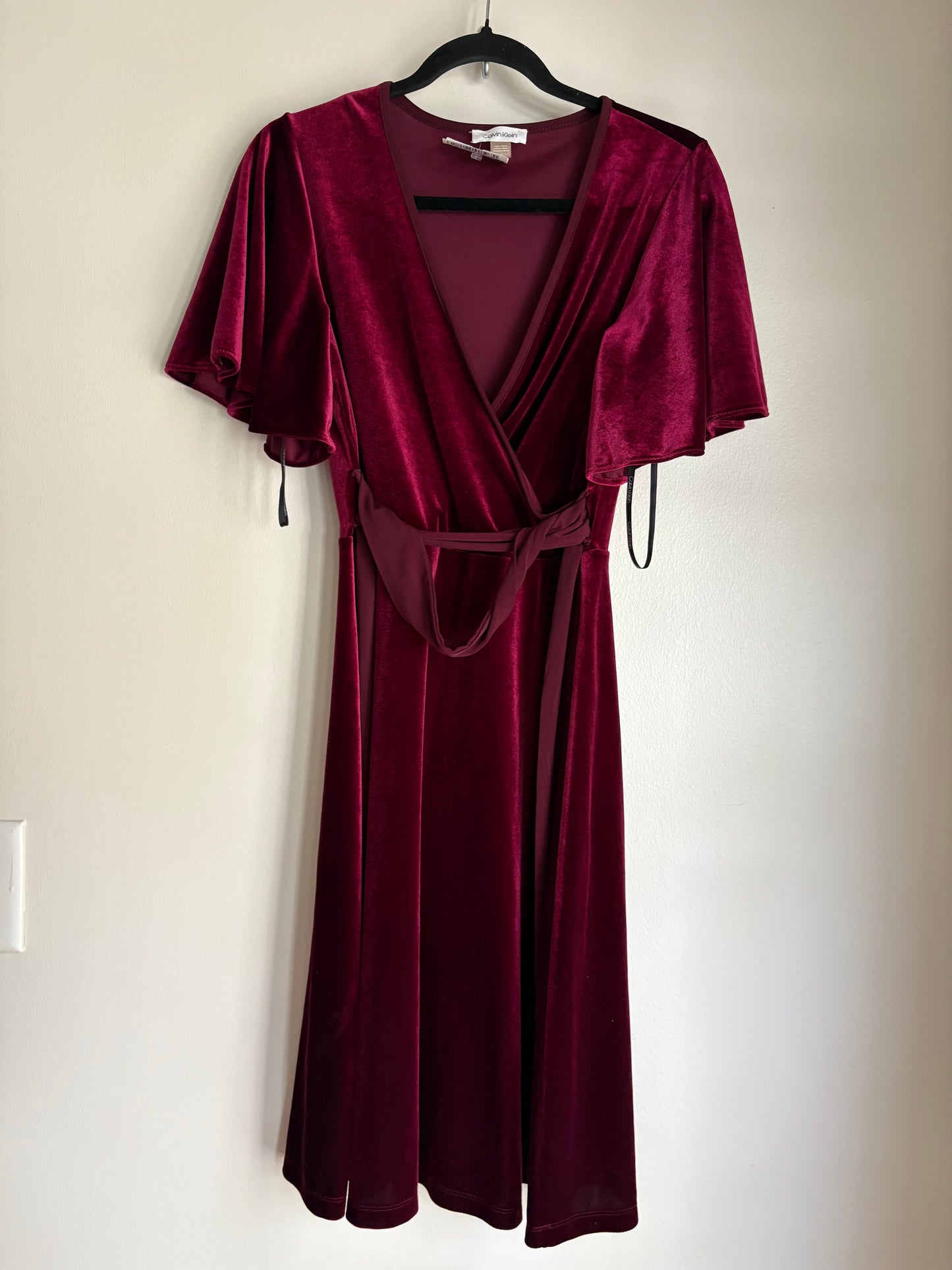 Dress Party Midi By Calvin Klein In Maroon, Size: S