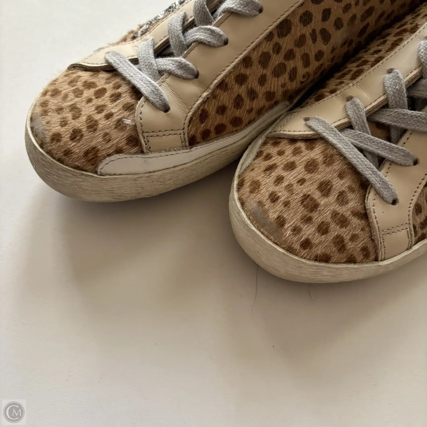 Shoes Luxury Designer By Golden Goose In Animal Print, Size: 9.5