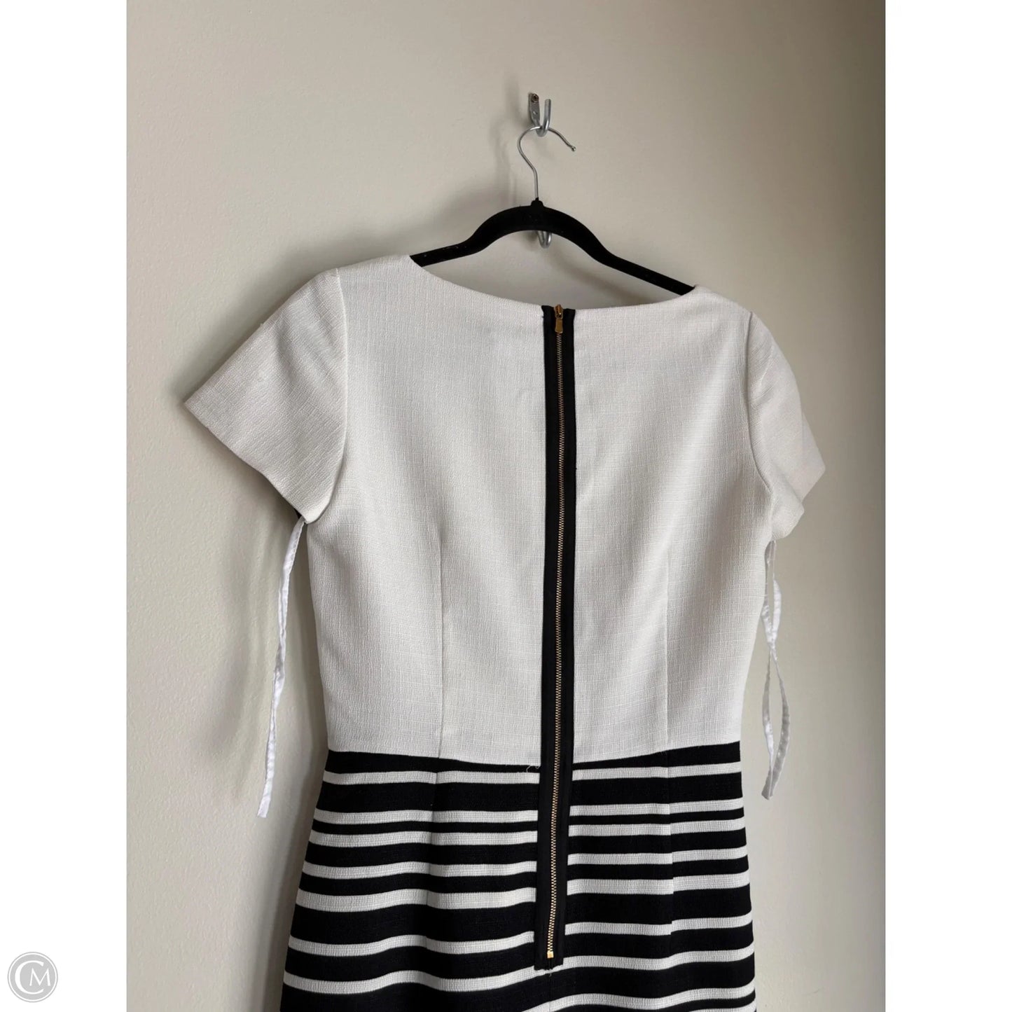 Dress Work By Tahari By Arthur Levine In White, Size: S