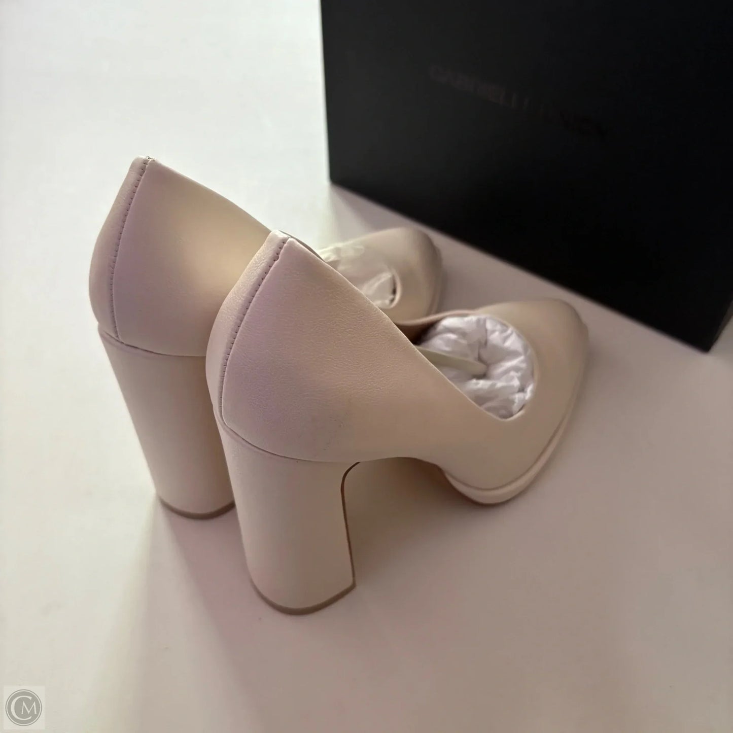 Shoes Heels Block By Gabrielle In Cream, Size: 8.5