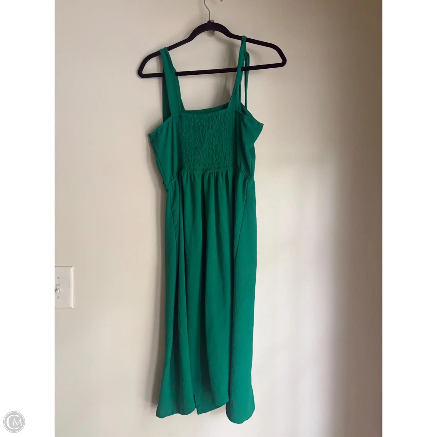 Dress Casual Midi By Monteau In Green, Size: M