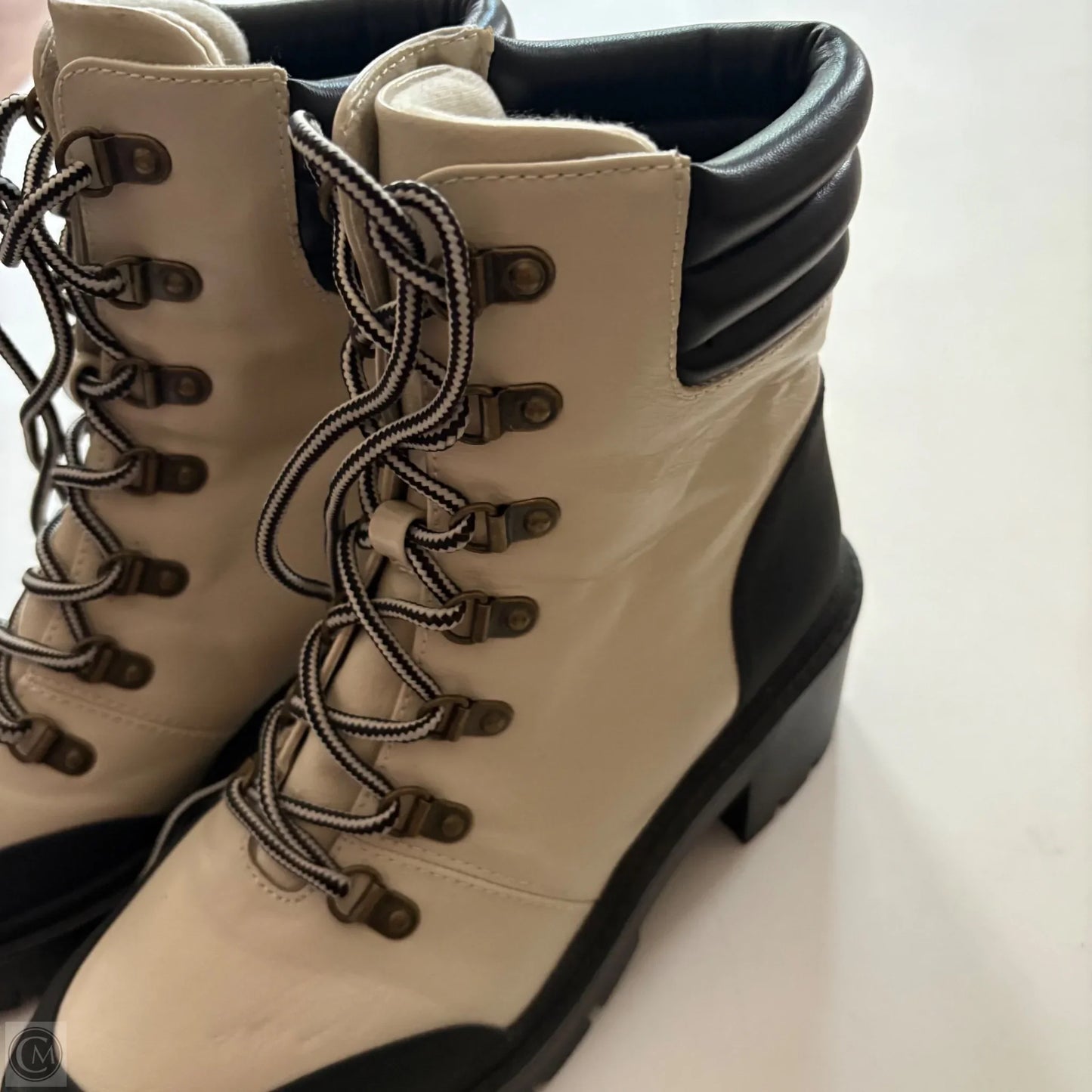 Boots Designer By Michael Kors In Cream, Size: 7.5