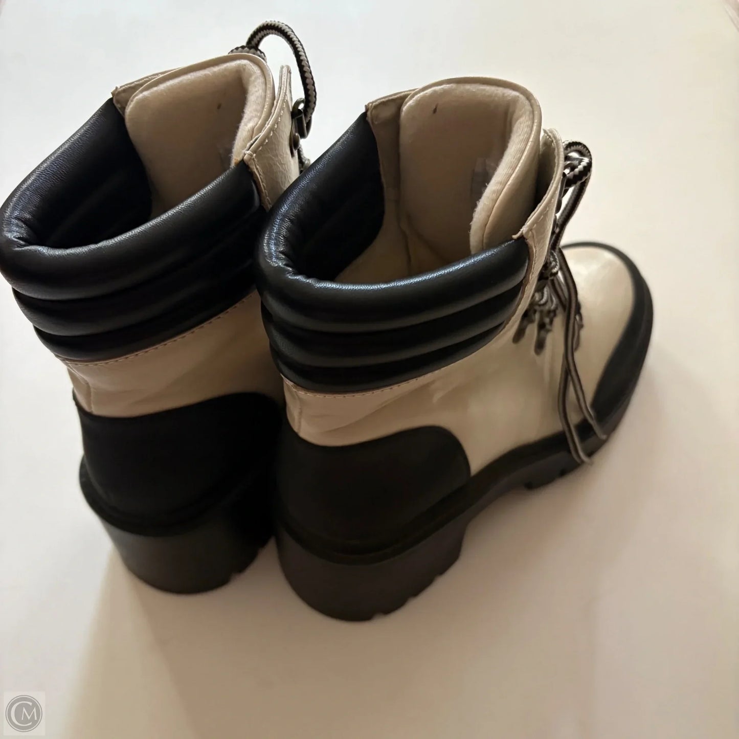 Boots Designer By Michael Kors In Cream, Size: 7.5