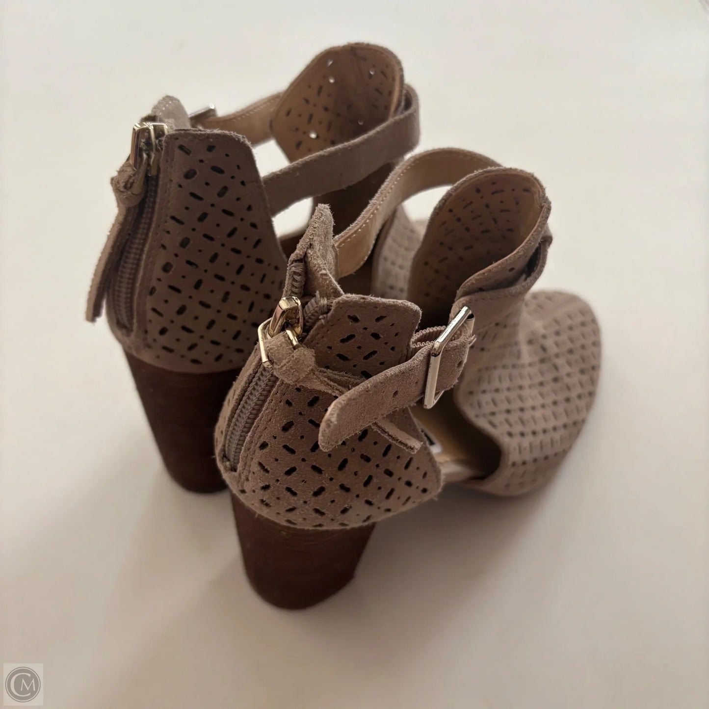 Shoes Heels Block By Crown And Ivy In Taupe, Size: 6