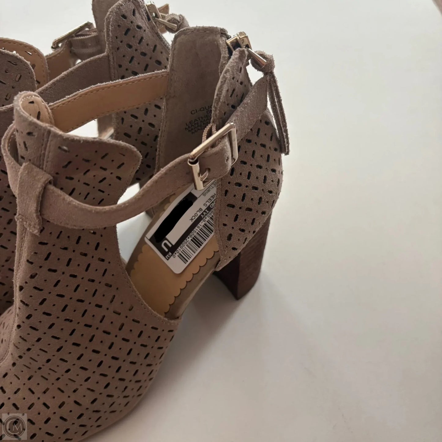 Shoes Heels Block By Crown And Ivy In Taupe, Size: 6