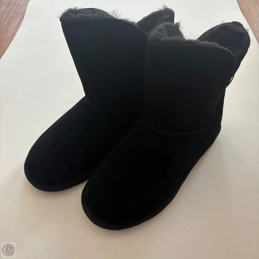 Boots Ankle Flats By Bearpaw In Black, Size: 10