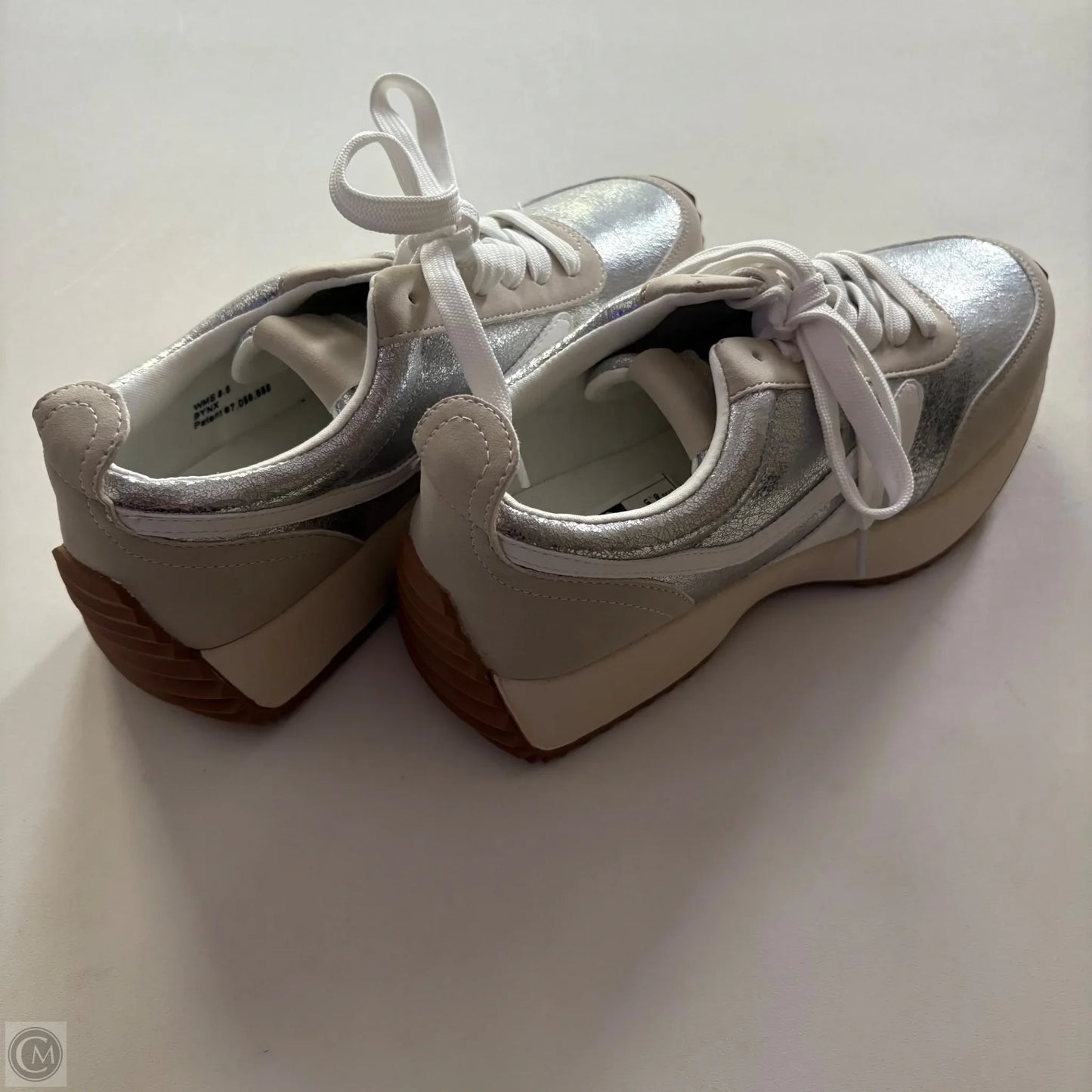 Shoes Athletic By Dolce Vita In Silver, Size: 8.5