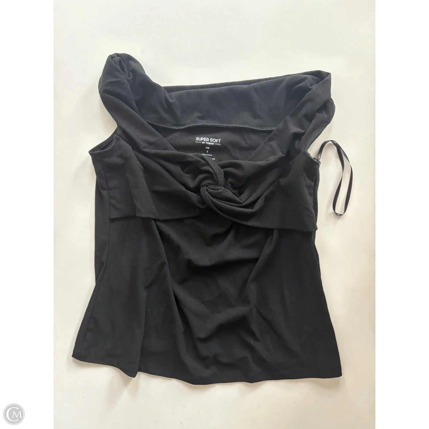 Top Short Sleeve By Torrid In Black, Size: 1x