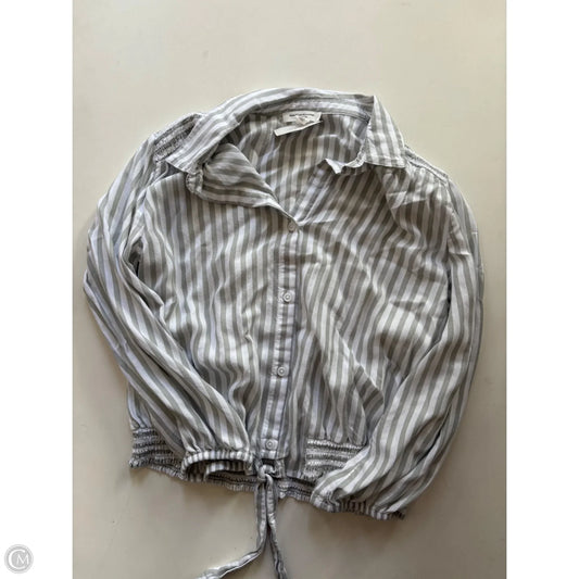 Top Long Sleeve By Beachlunchlounge In Striped Pattern, Size: M