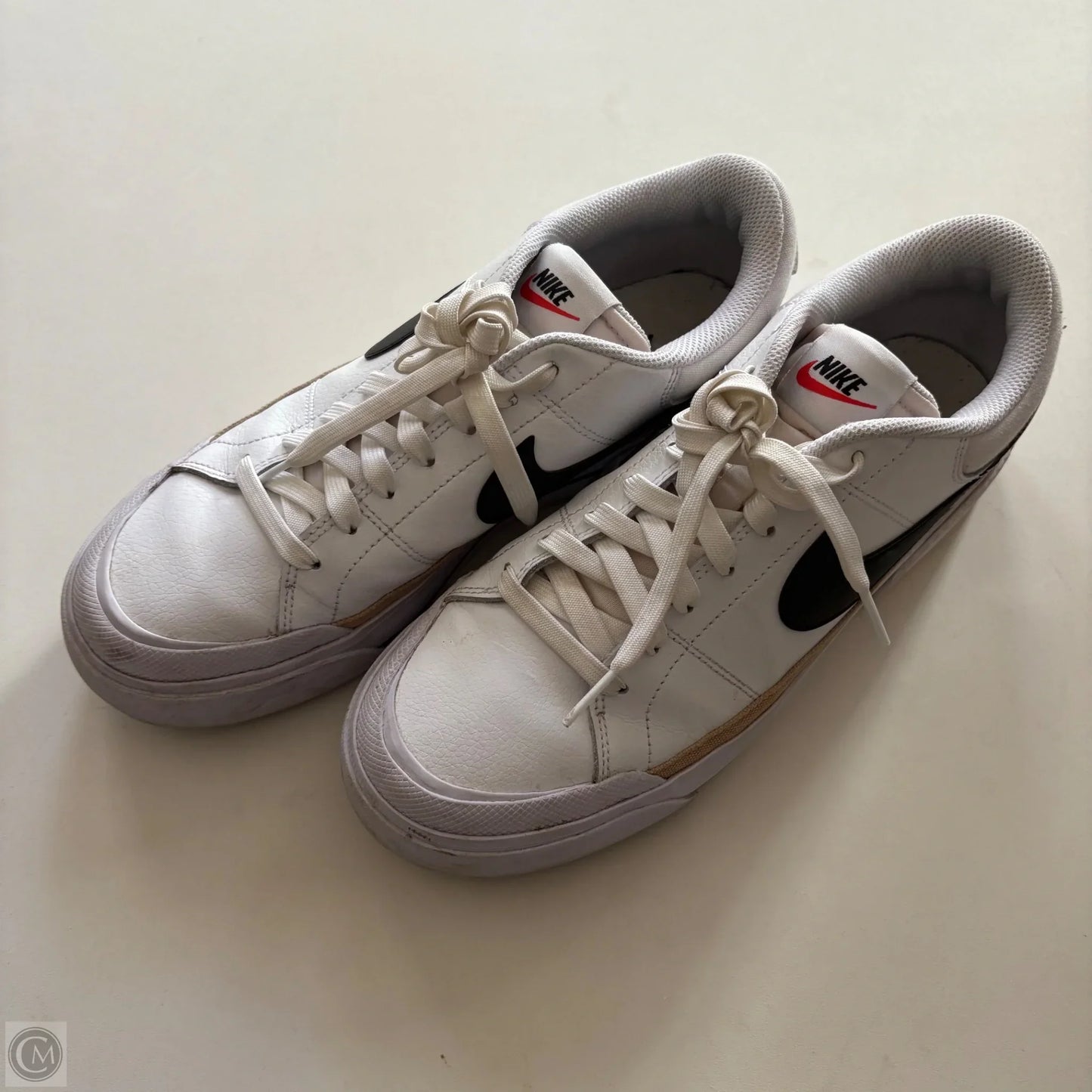Shoes Athletic By Nike In White, Size: 9.5