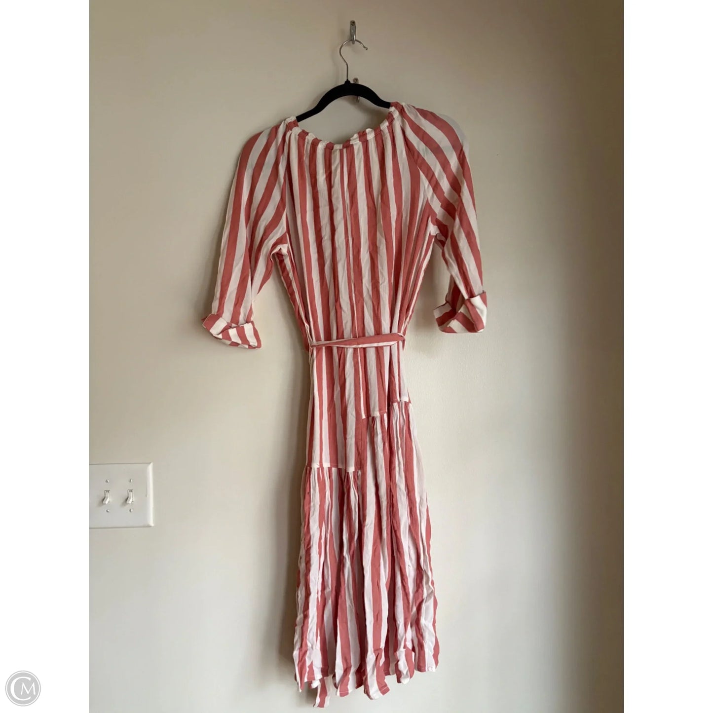 Dress Casual Midi By Violet And Claire In Striped Pattern, Size: S