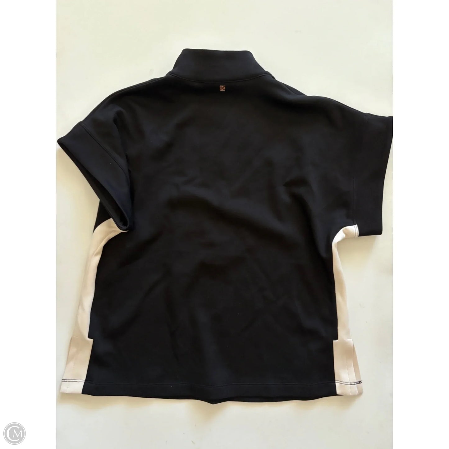 Top Short Sleeve By Emily Mccarthy In Black, Size: Xs