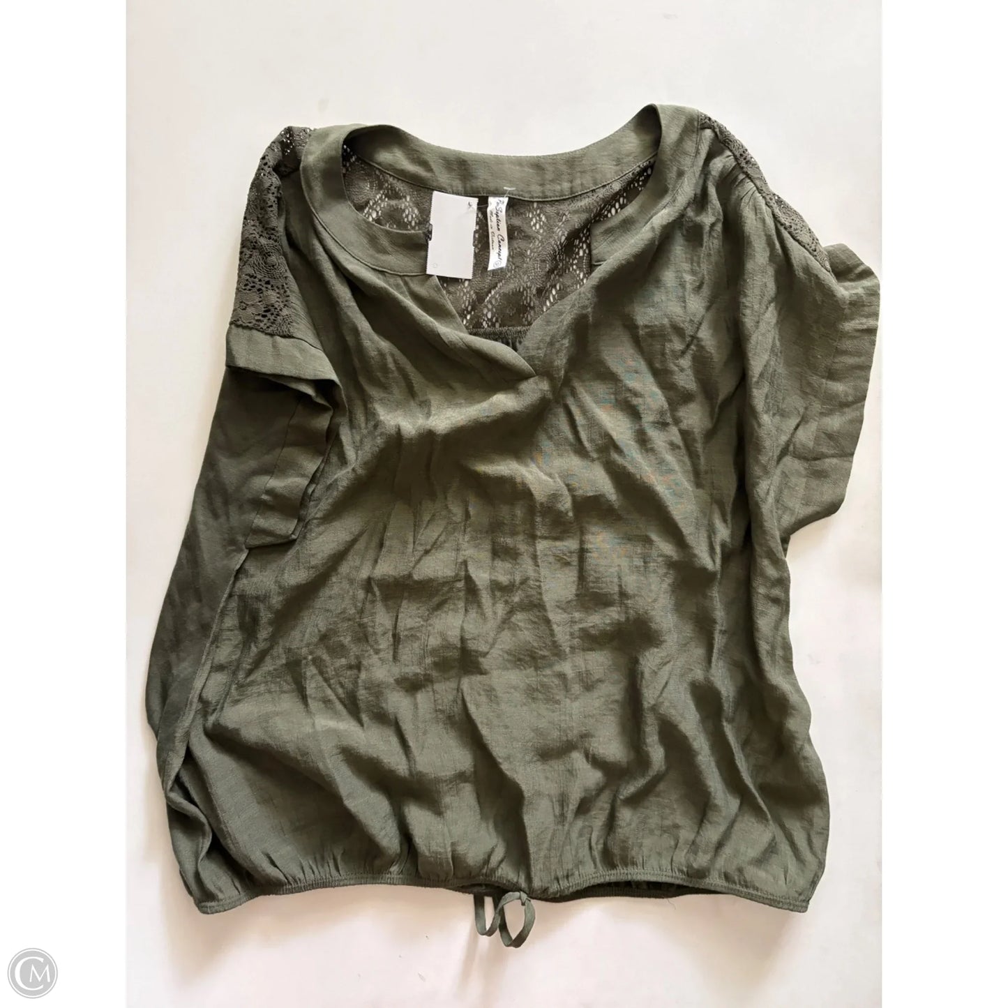 Top Short Sleeve By Perseption Concept In Green, Size: Xl