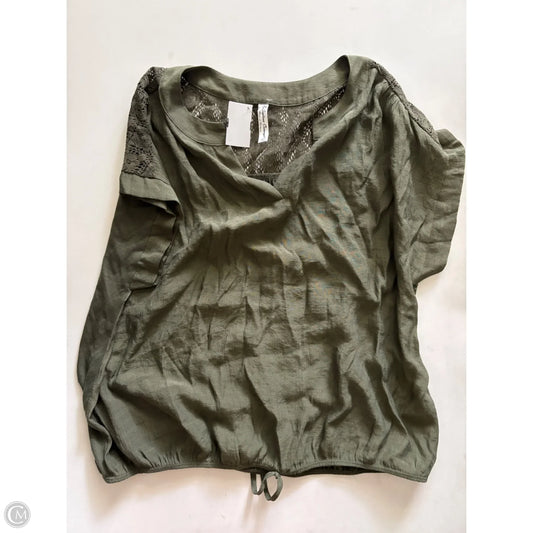 Top Short Sleeve By Perseption Concept In Green, Size: Xl