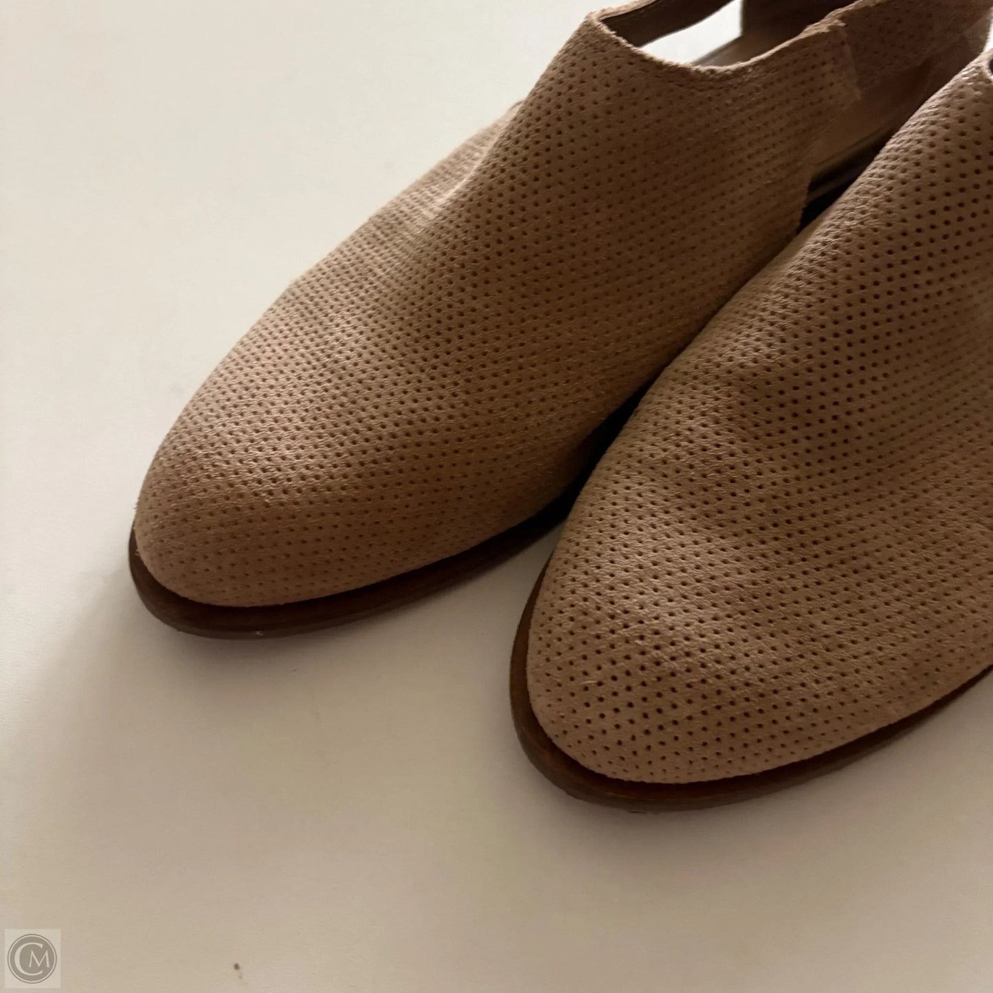 Shoes Heels Block By Crown Vintage In Tan, Size: 7.5
