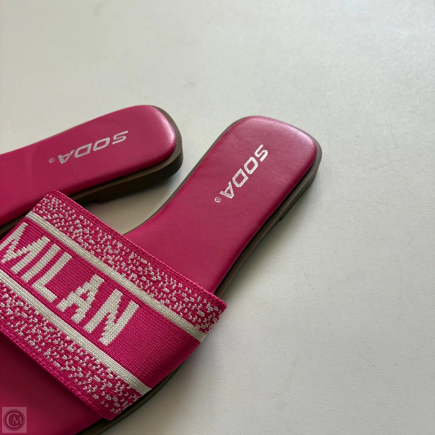 Sandals Flip Flops By Soda In Pink, Size: 6.5