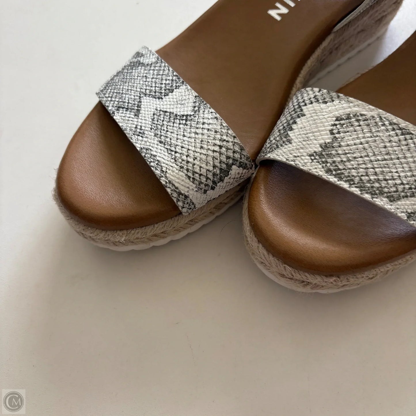 Sandals Heels Block By Anne Klein In Silver, Size: 8.5