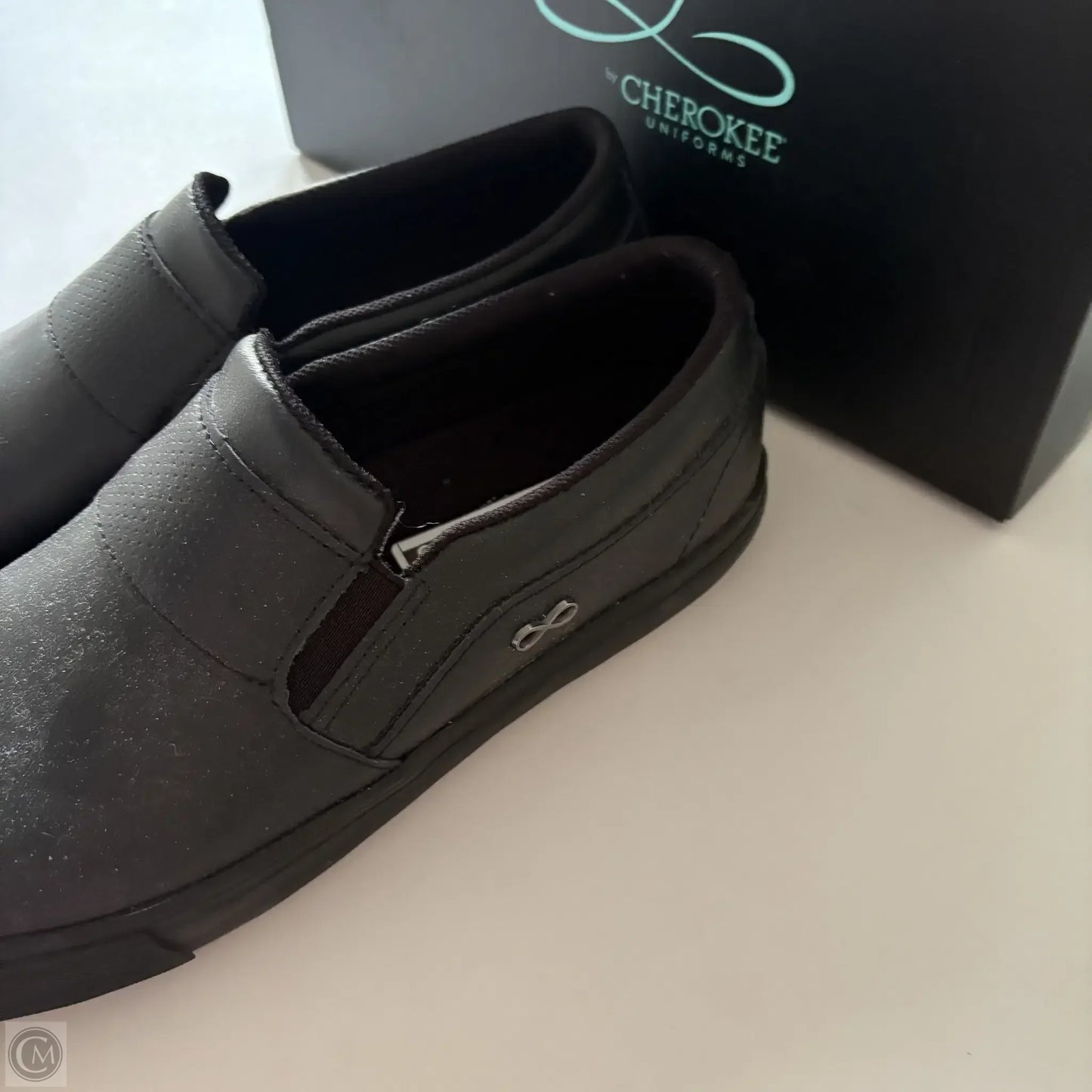 Shoes Sneakers By Cherokee In Black, Size: 10
