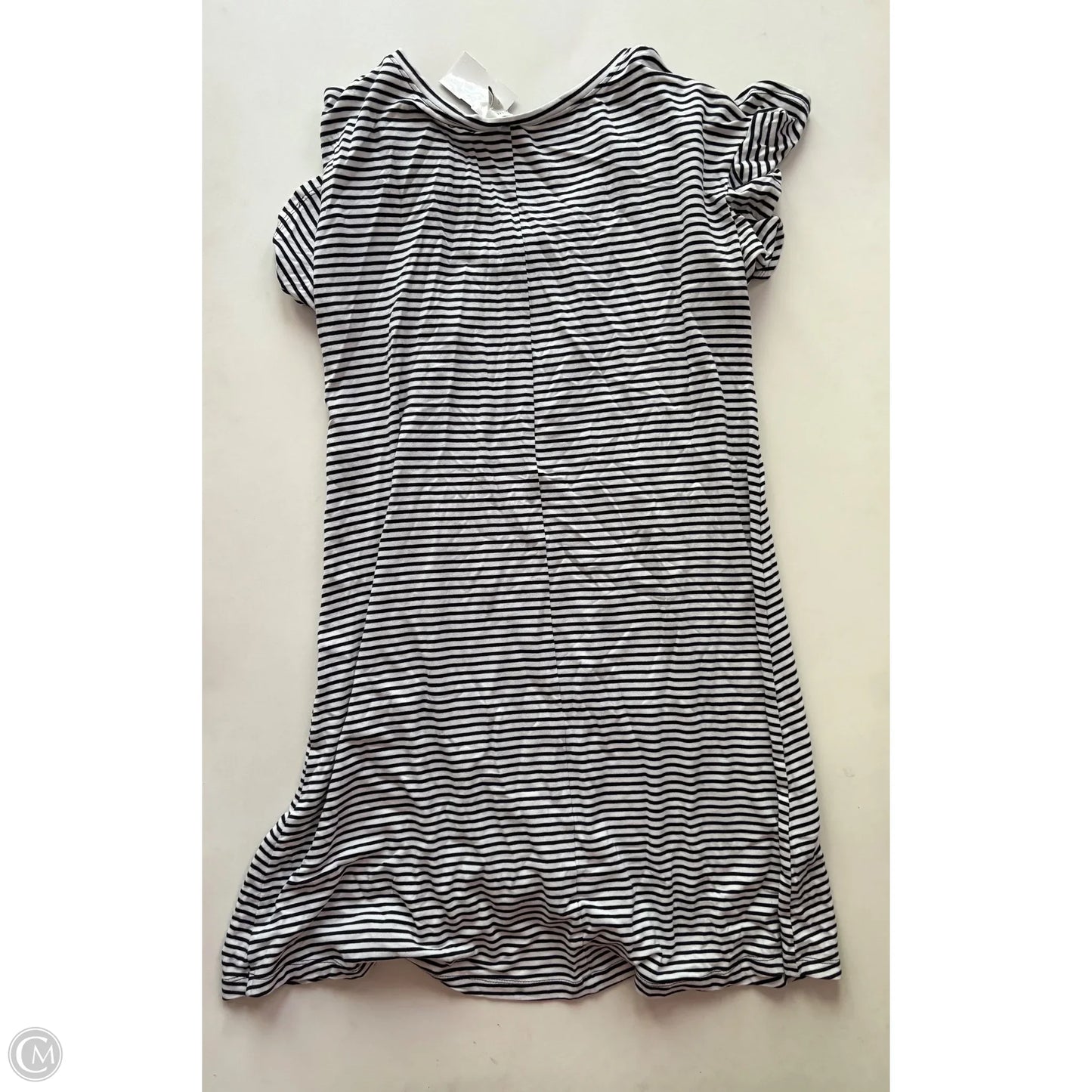 Dress Casual Short By Cato In Striped Pattern, Size: S