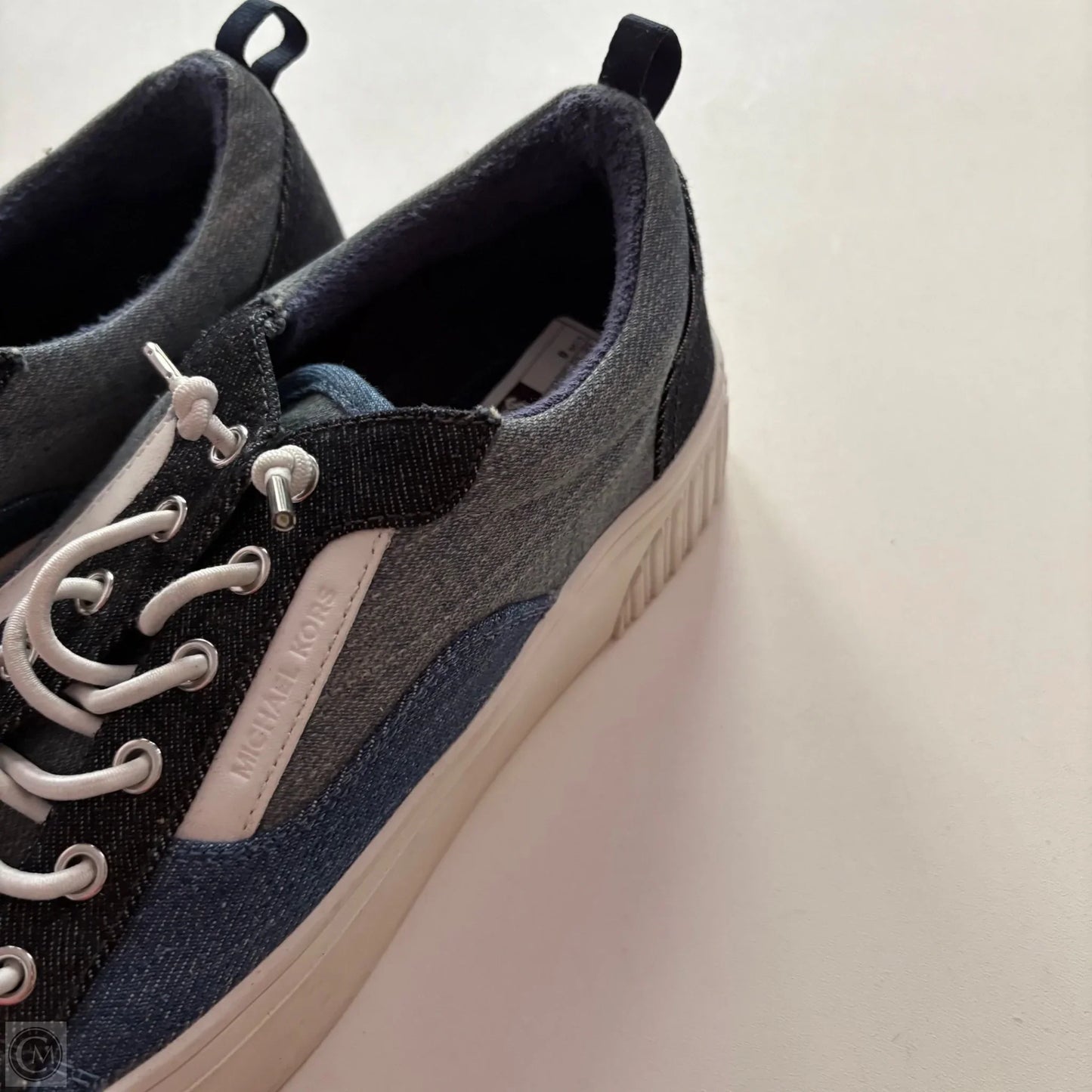 Shoes Designer By Michael Kors In Blue, Size: 8