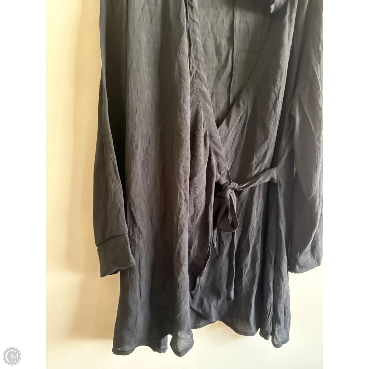 Top Long Sleeve By Time And Tru In Black, Size: L