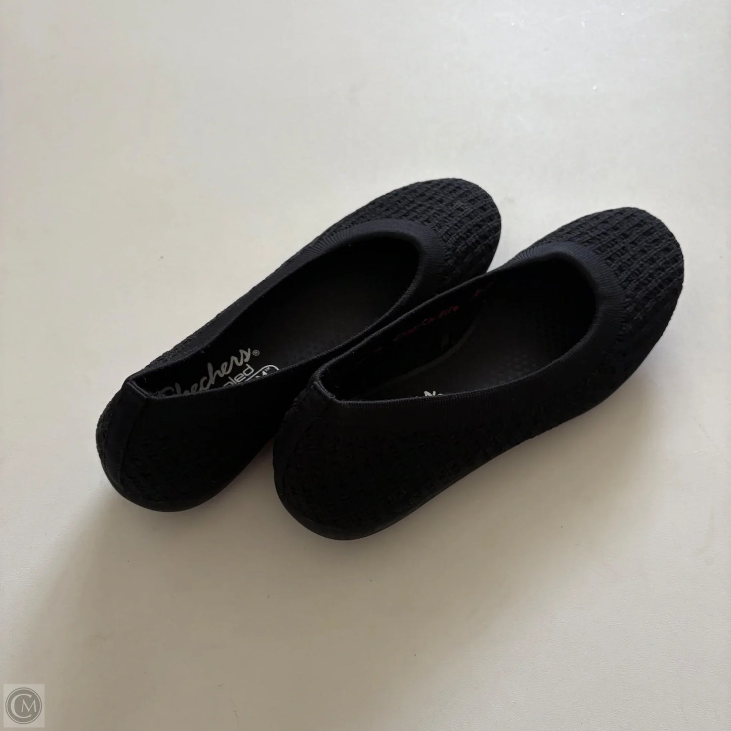 Shoes Flats By Skechers In Black, Size: 5.5