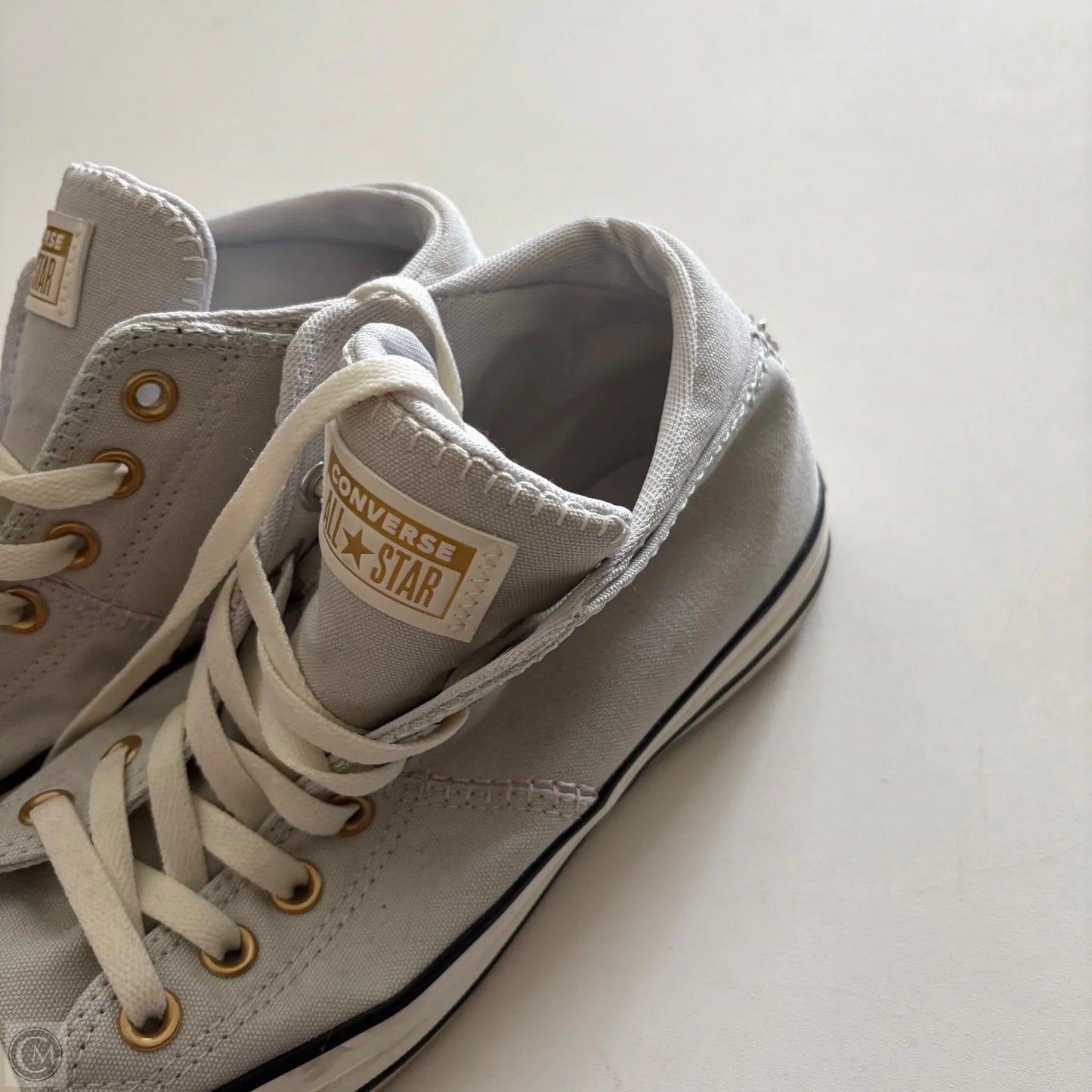 Shoes Sneakers By Converse In Grey, Size: 10