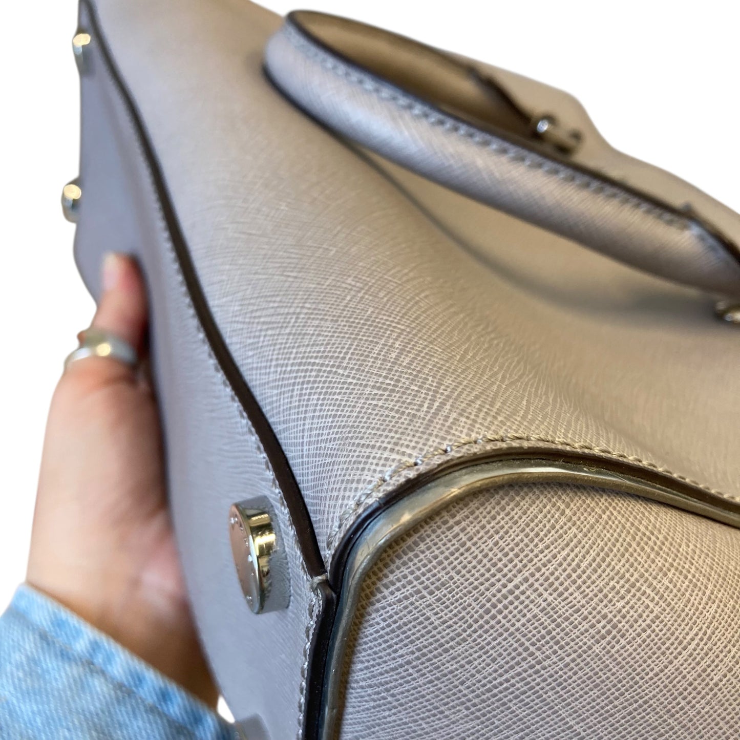 Handbag Designer By Michael Kors In Grey, Size:Medium