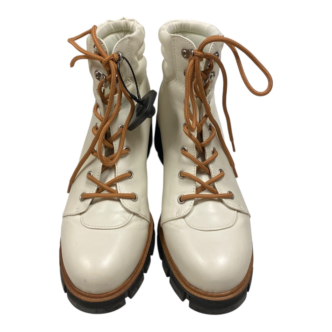 Boots Combat By Mia In Ivory, Size:10