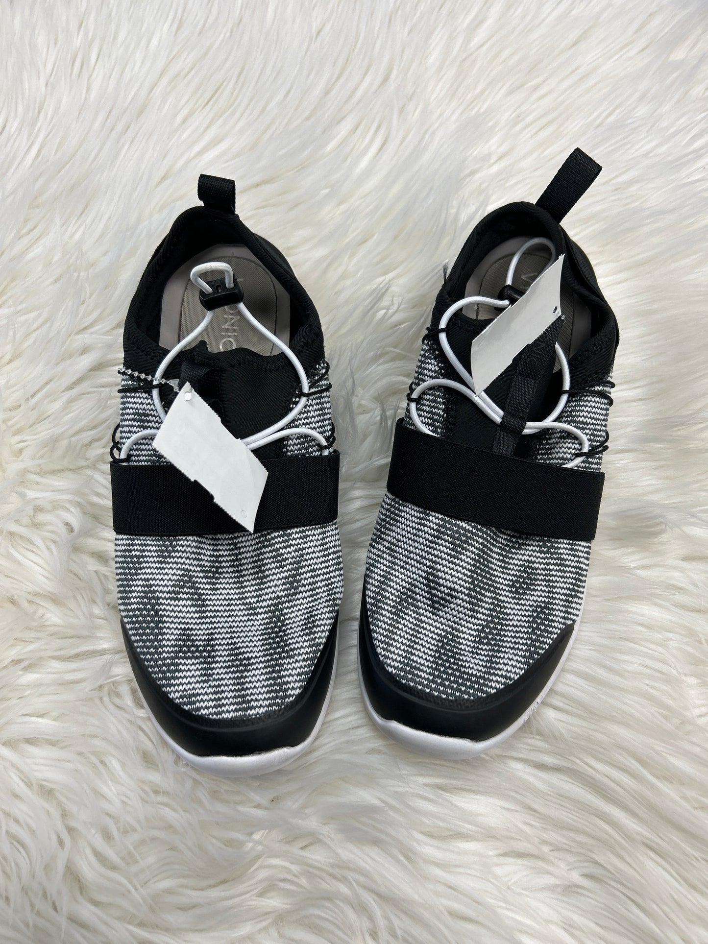 Shoes Athletic By Vionic In Black & White, Size:11